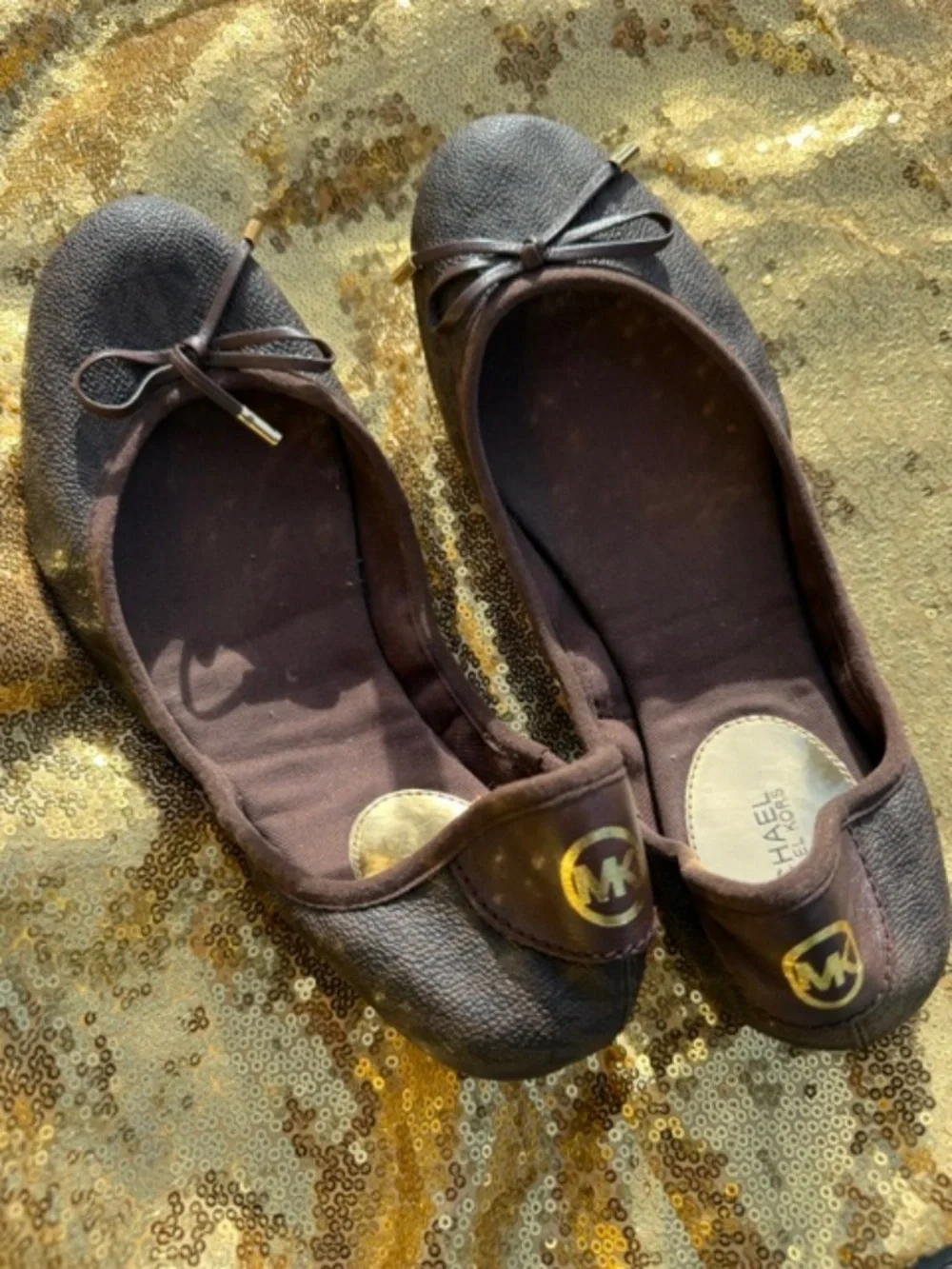 Micheal Kors Leather Monogram City Ball Ballet Flats